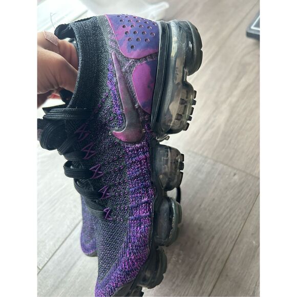 Nike Air VaporMax Flyknit 2 Night Purple Mens Size 6.5 Running Shoes 942842-013 - Picture 2 of 8